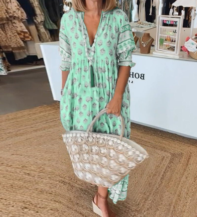 Thea – Chic Floral V-Neck Dress