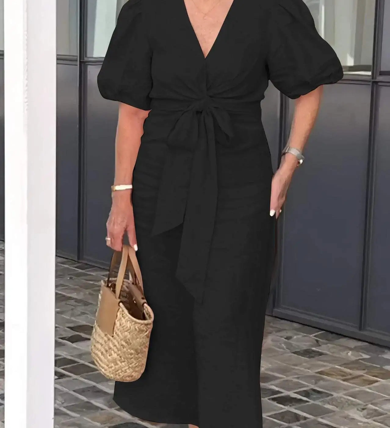 Stella - Elegant V-Neck Dress