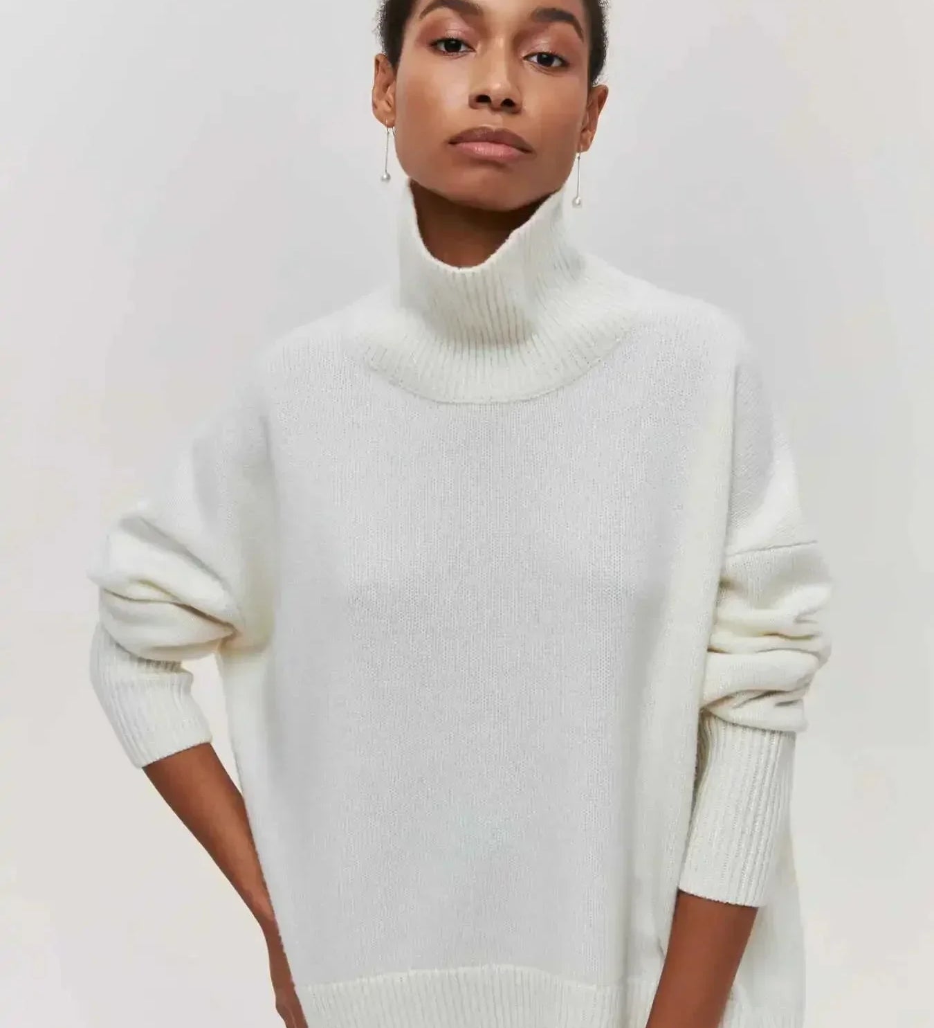Cittra – Oversized Ribbed Turtleneck Sweater